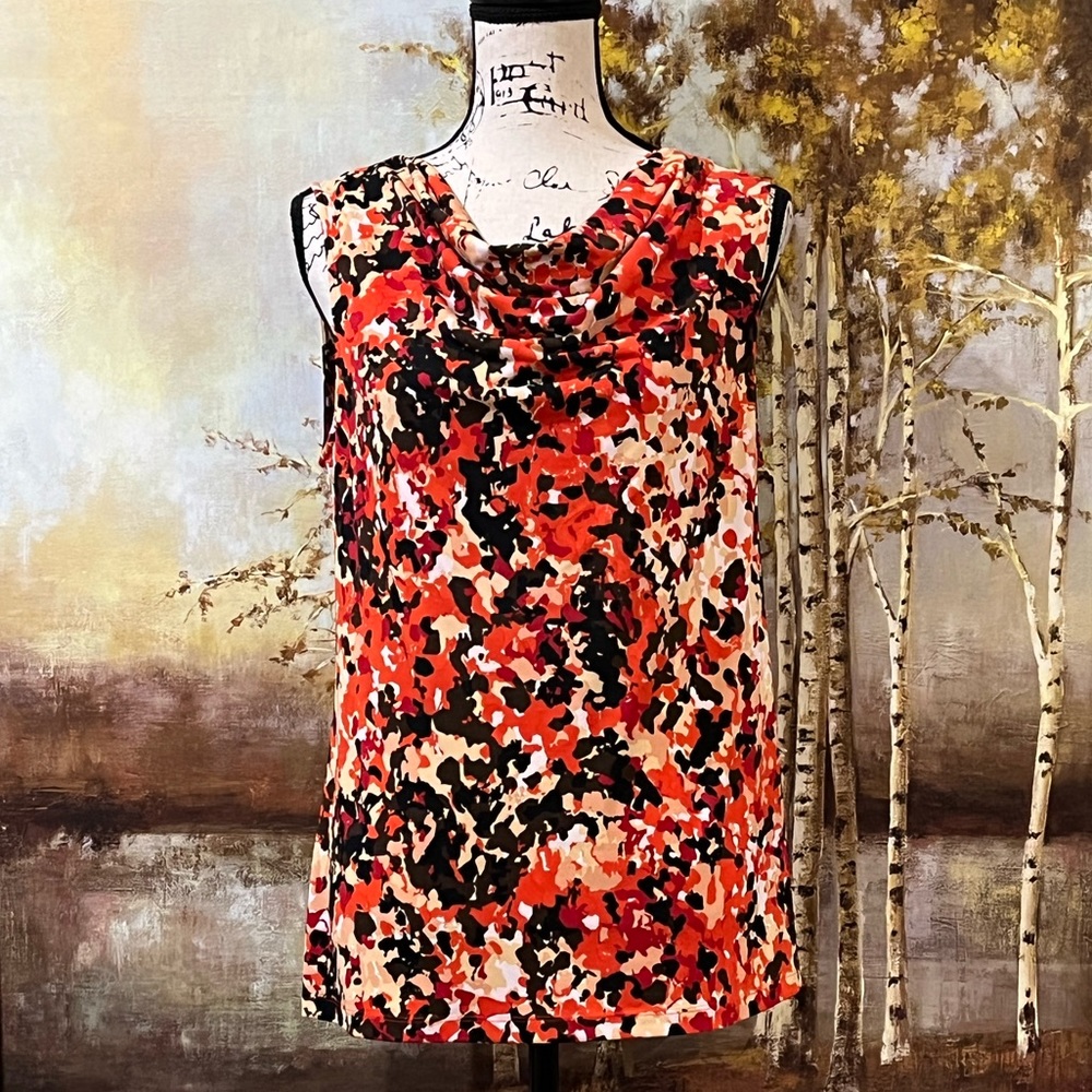 EUC TAHARI Pretty Cowl Neckline, Easy Care Wrinkle Free Fabric Top